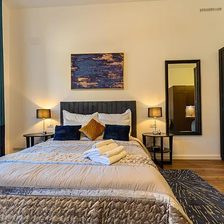Uptown Deluxe Appartamento