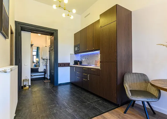 Daire Uptown Deluxe Braşov